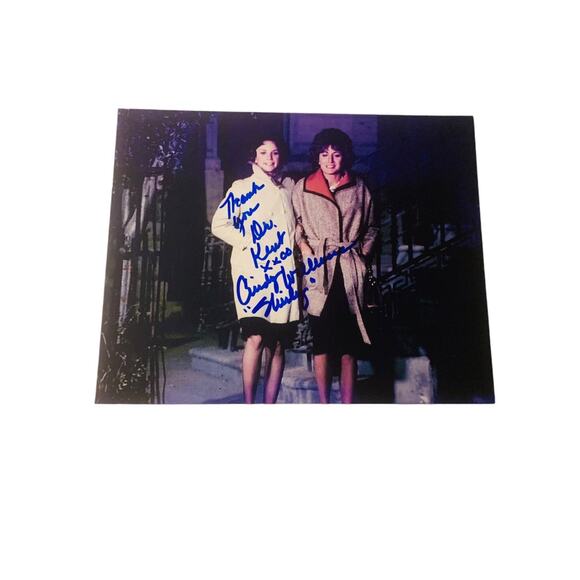 Signed Laverne & Shirley Penny Marshall Cindy Williams Promo Photo 8x10 - Picture 1 of 5